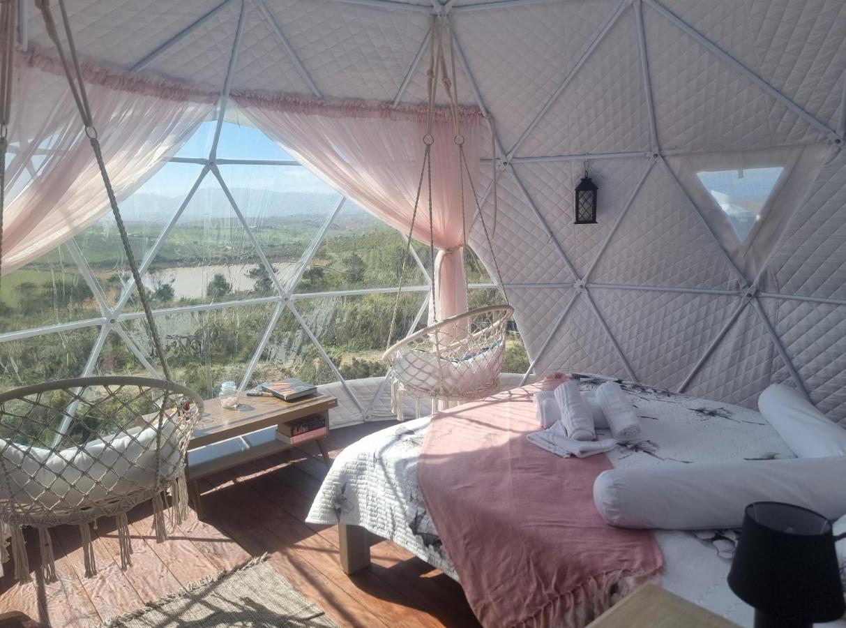 Pom Gratz - Ecodomes Hotel Hartebeesrivier Luaran gambar